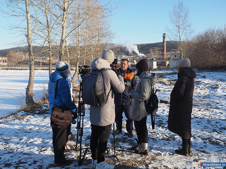   :     .  : -       ,    ,     