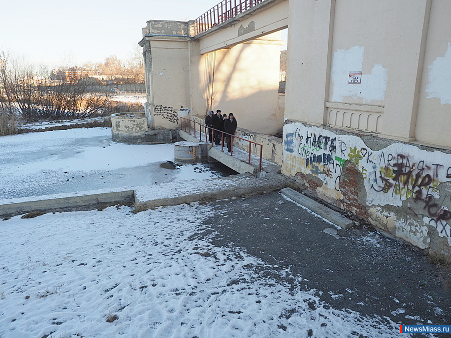   :     .  : -       ,    ,     