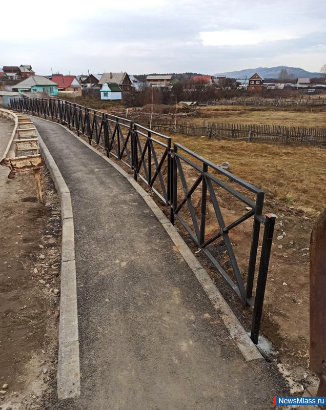 "    -     ".     -  ,      ,               