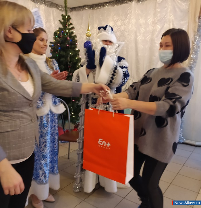 ����� ���������!. �������� "�����" (������ � En+ Group) �������� 58 ����� � ������������� �������� ������� � ������ ����