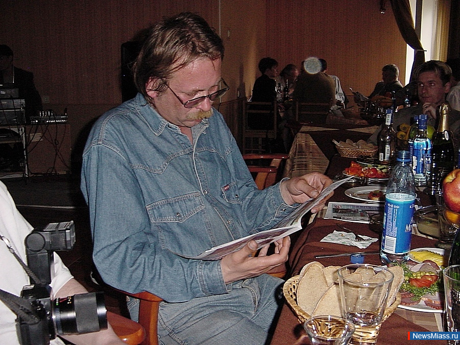 "    ,  -    "".  , 2002 