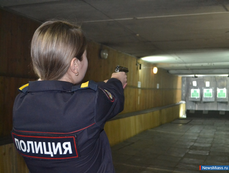     . ,      -   , -       20 