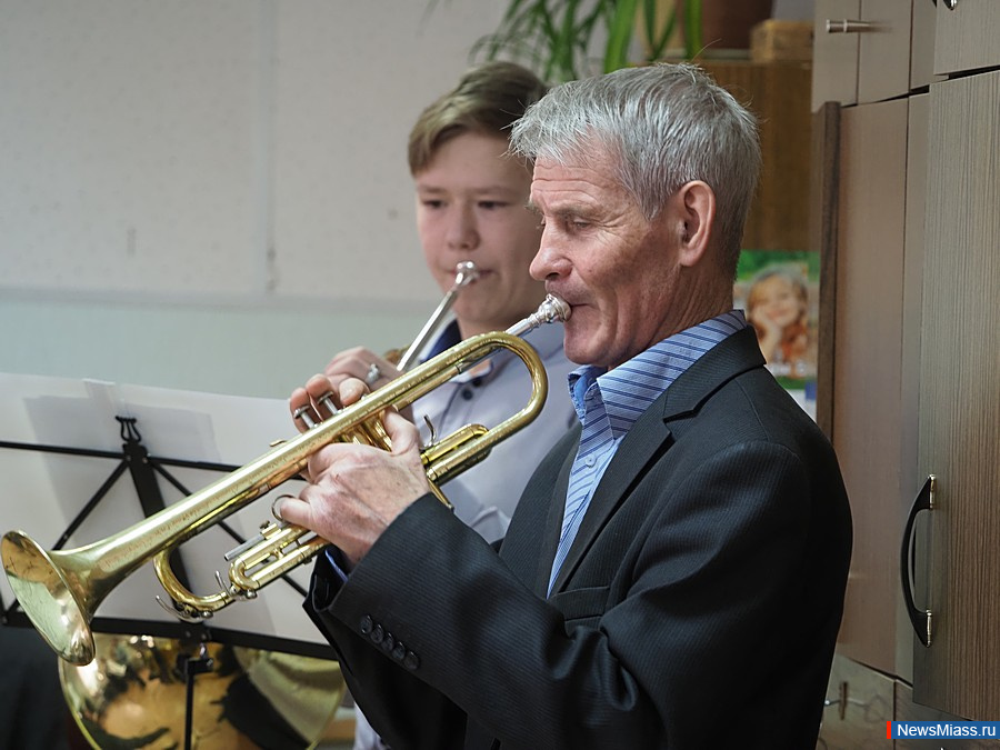 ���������� ������ �� ���. �������� ������� ��������� � �������� ������������ ��������� ����� ��� ������������