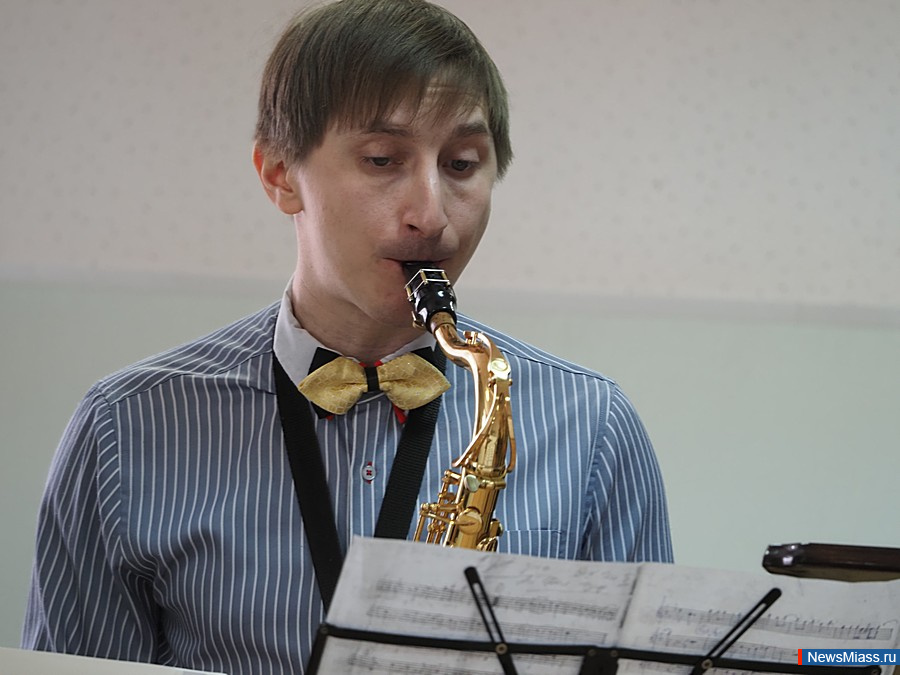 ���������� ������ �� ���. �������� ������� ��������� � �������� ������������ ��������� ����� ��� ������������