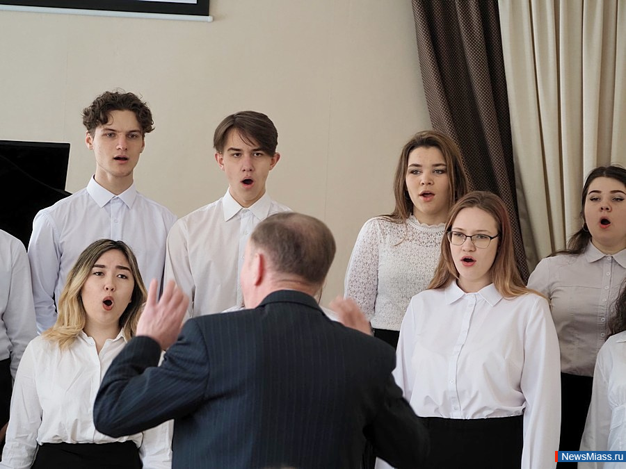 ���������� ������ �� ���. �������� ������� ��������� � �������� ������������ ��������� ����� ��� ������������