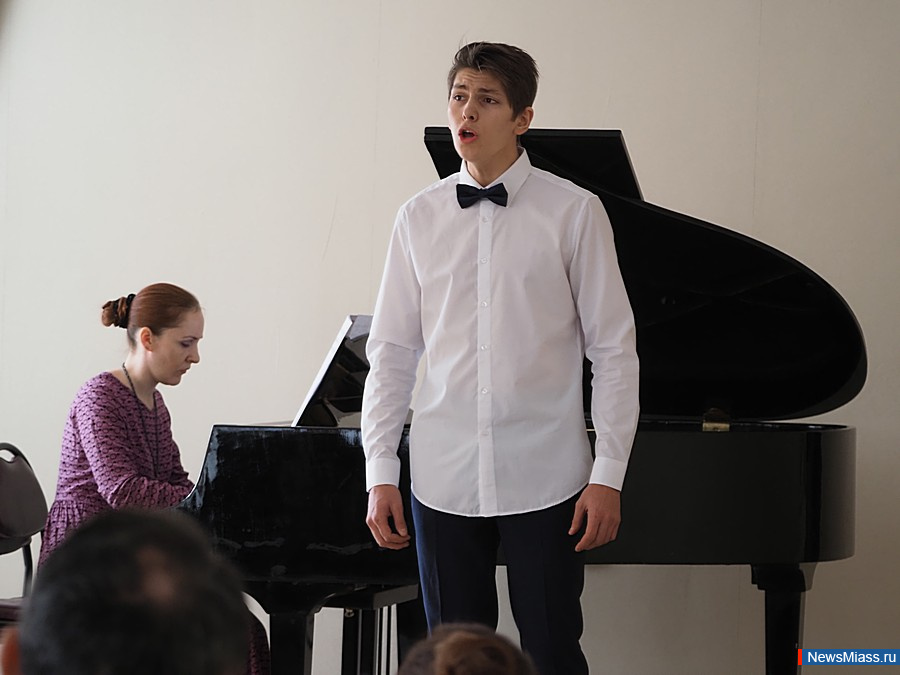 ���������� ������ �� ���. �������� ������� ��������� � �������� ������������ ��������� ����� ��� ������������