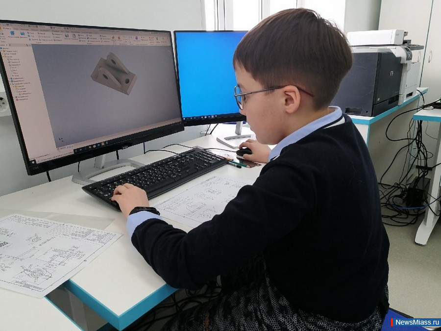 � ������ ������ ������������ ��������� WorldSkills Russia. ��������� �� ������ ������� ����������� ������� ������������� � ����������� "���������� ������ CAD"