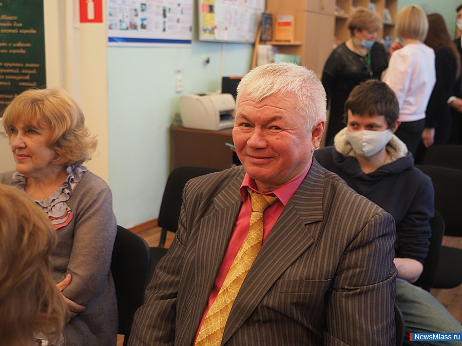      " ".        90-    ""