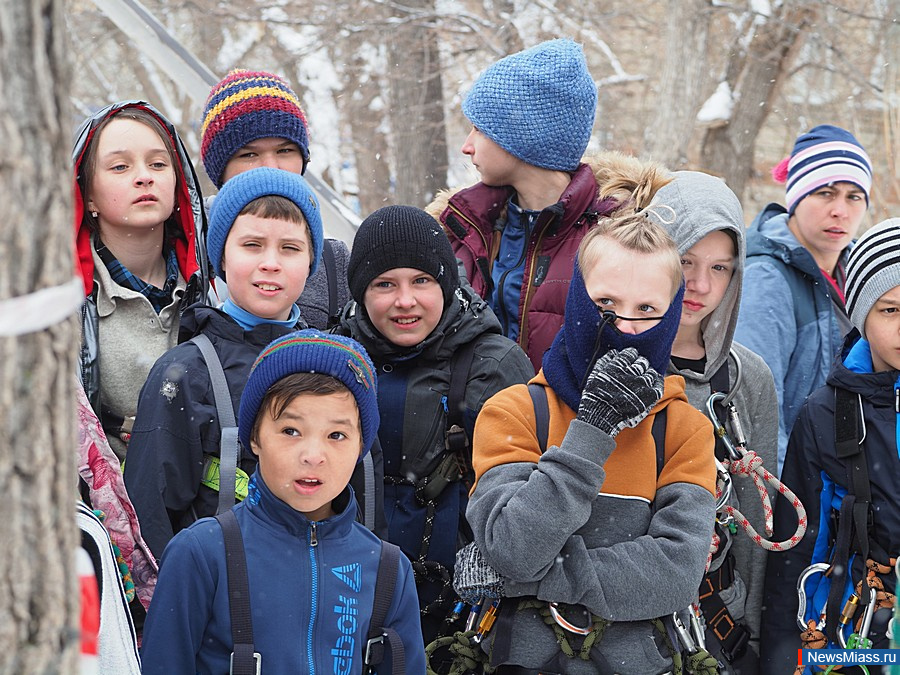         .   ""              "  - 2021"