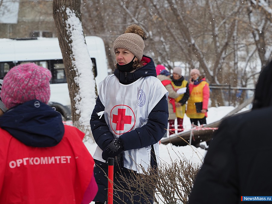         .   ""              "  - 2021"