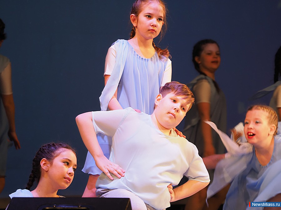  " "   .      ,       ,    