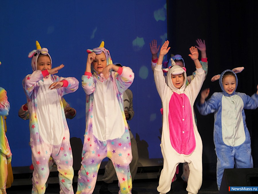  " "   .      ,       ,    