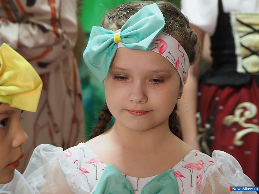  " "   .      ,       ,    