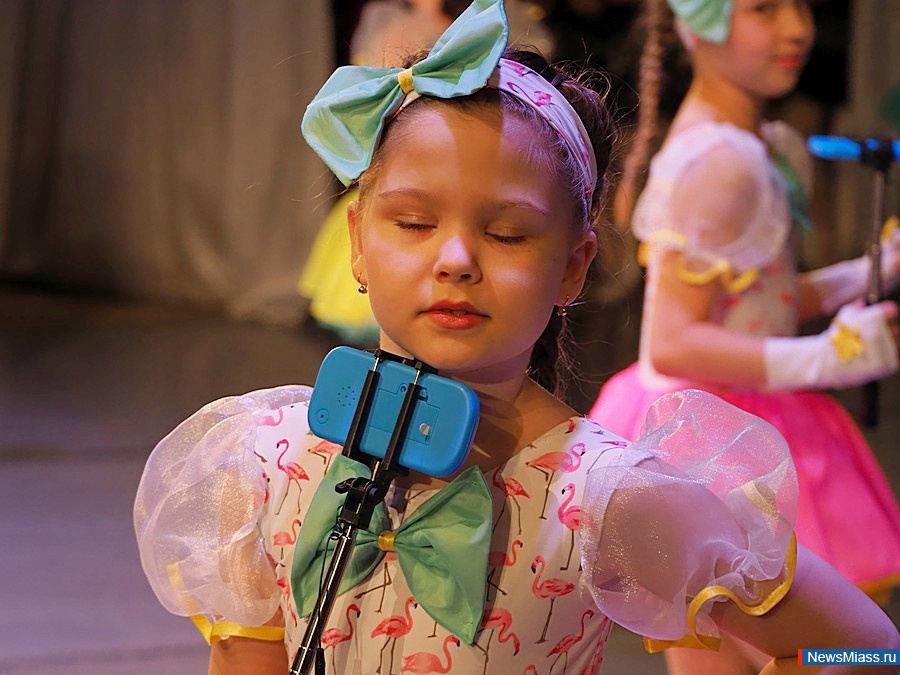  " "   .      ,       ,    