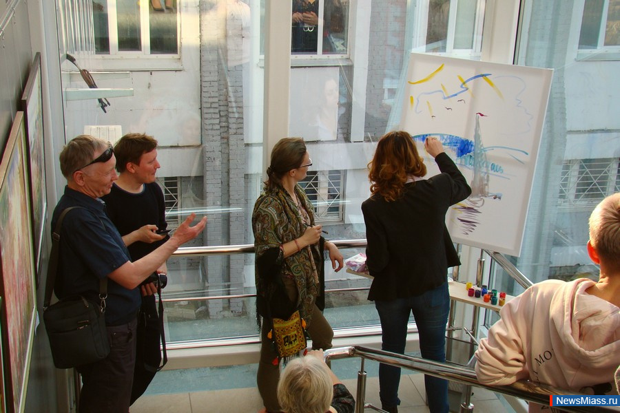 � ������ ���������� "������� �������". � ����������� ������������ "�����" ��������� �������� ��������� ������� ��������