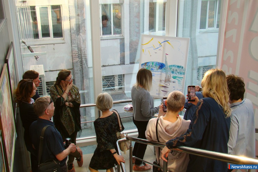 � ������ ���������� "������� �������". � ����������� ������������ "�����" ��������� �������� ��������� ������� ��������