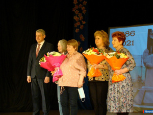 � ������ ���������� ������������ ������ � ���������