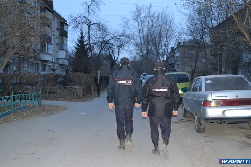 Преступление 17. Полицейские снимки. Полиция ночью. Отдел полицейской хроники по городу Миасс за 2021 год.