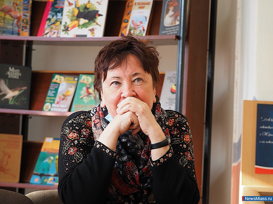     ". ".            Ը,    