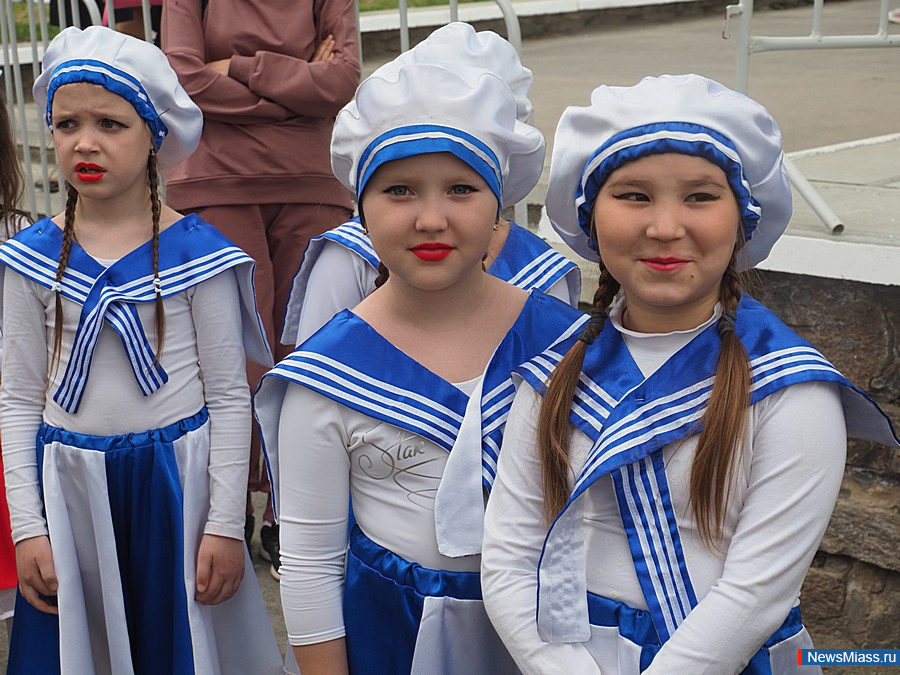    25     .           " "