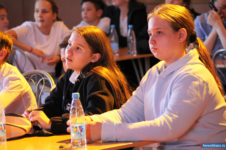 -   .      ,        ""