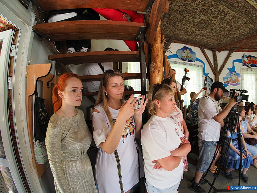 � ������ ������ �������, ����������� �.�. �������. �������� ������ � ������������ ��� � 2 ��������� � ����� "������ �������"