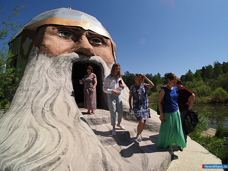 � ������ ������ �������, ����������� �.�. �������. �������� ������ � ������������ ��� � 2 ��������� � ����� "������ �������"