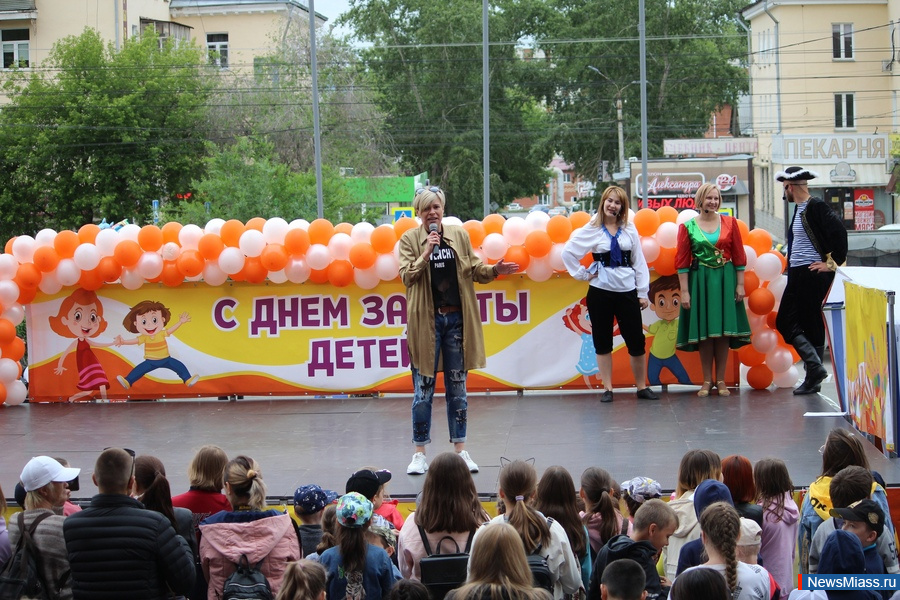 ����, ������ � �������. � ������ ������ ������ �������� ��� �����, �������������� ��� ��������� �������������� ������ "����"