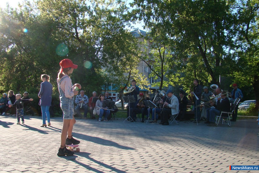 "����������� ������" �������� � �����. � ������ ���������� ������ ������� ��������� � ����� ��� ������� �������