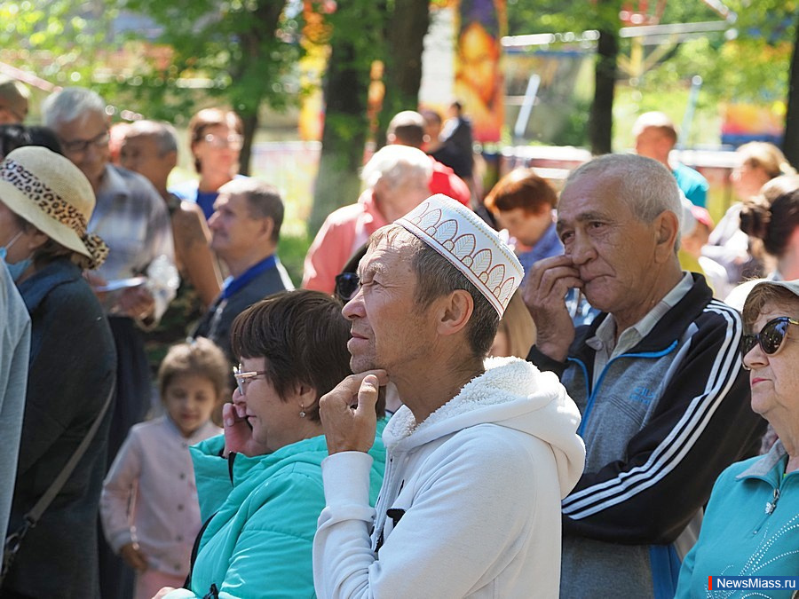 ����� ������� "��������". � �������� ����� ������������ ���� � ������ ������������� �������� �����