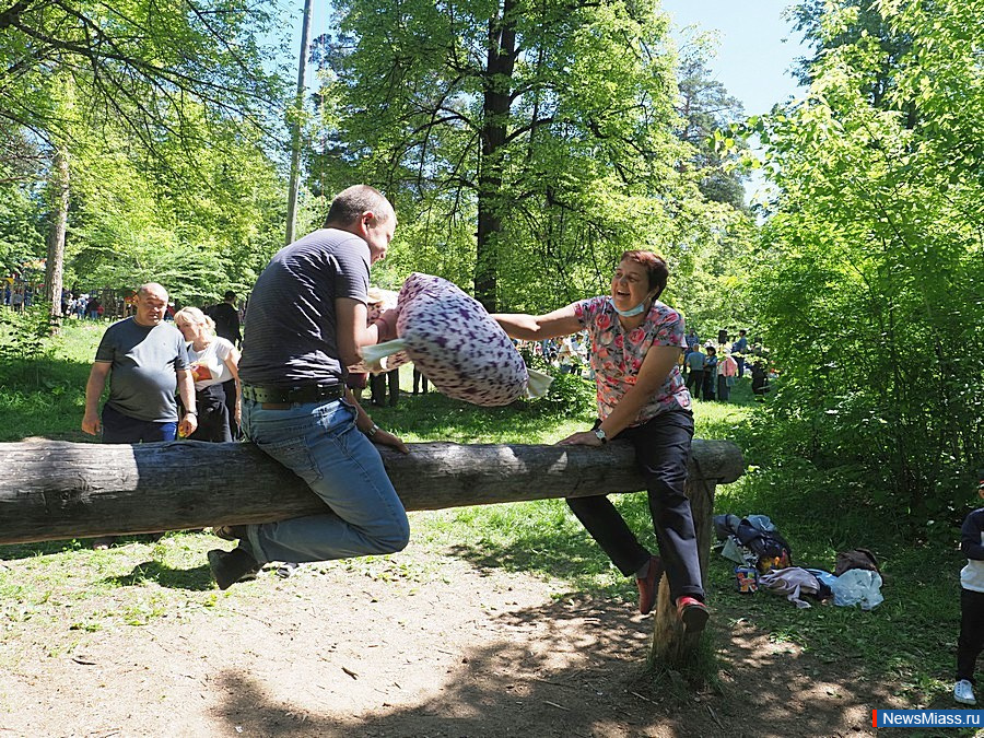 ����� ������� "��������". � �������� ����� ������������ ���� � ������ ������������� �������� �����