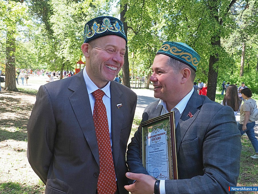 ����� ������� "��������". � �������� ����� ������������ ���� � ������ ������������� �������� �����