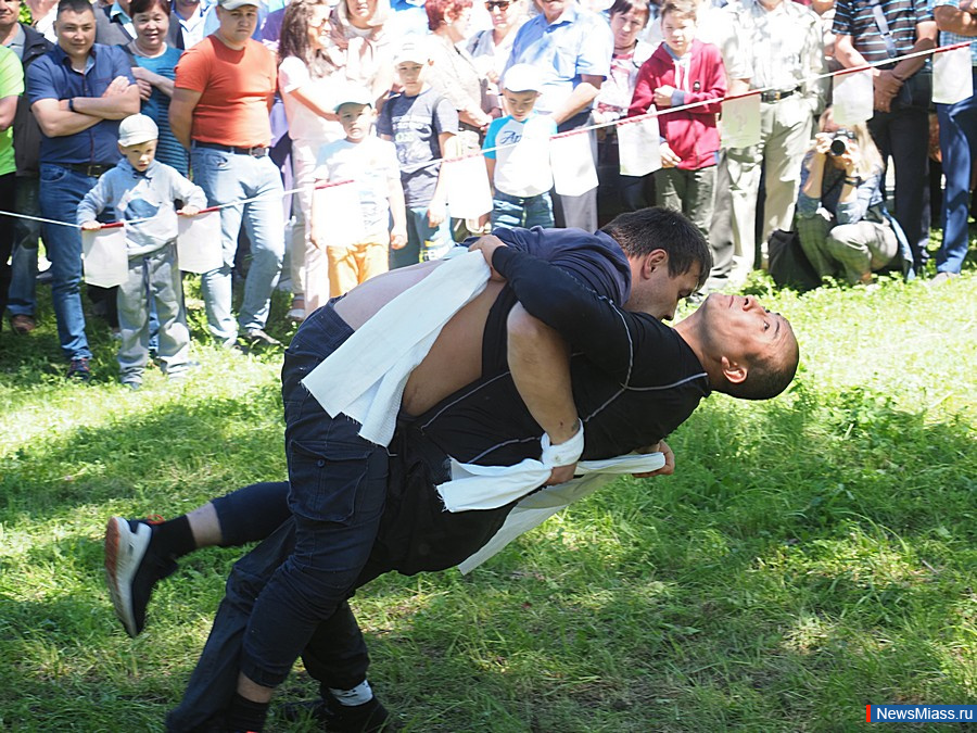 ����� ������� "��������". � �������� ����� ������������ ���� � ������ ������������� �������� �����