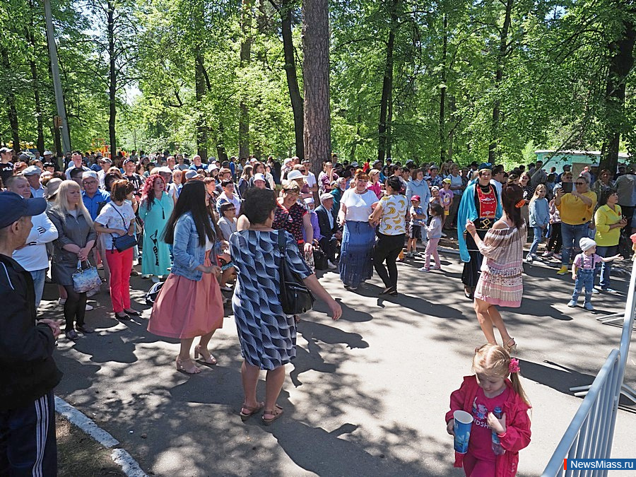 ����� ������� "��������". � �������� ����� ������������ ���� � ������ ������������� �������� �����