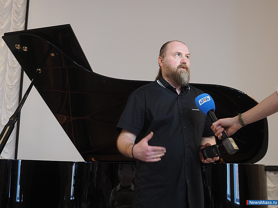 ������ ����������� ���������� ����� �������-������. � ��� � 2 ��������� ������� ����������� �������� ������� ����������