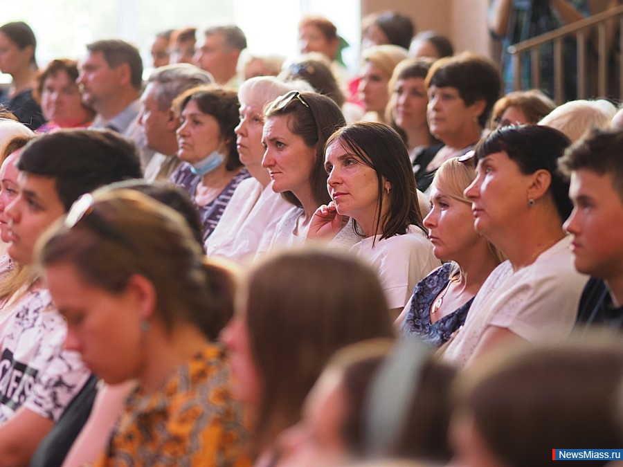 ������ ����������� ���������� ����� �������-������. � ��� � 2 ��������� ������� ����������� �������� ������� ����������