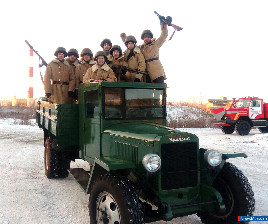   -  !.    ""    "  ",     