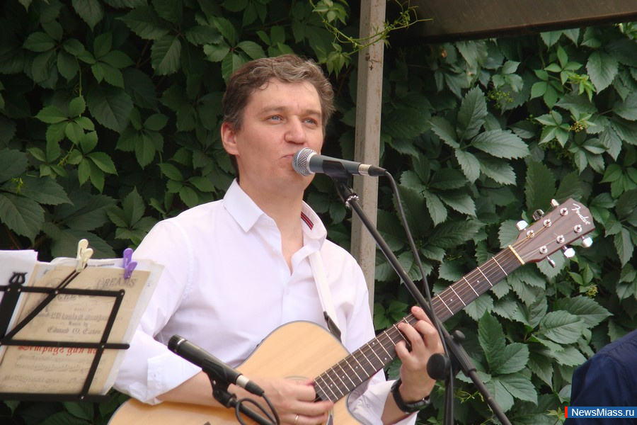 ���� ����� �������� � ����� ������. � �������� ������������� ����� ������ ����������� ��������� � ����� ��� �����, ����� � ��������