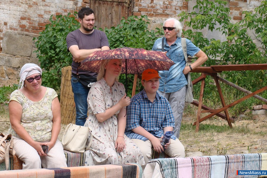 ���� ����� �������� � ����� ������. � �������� ������������� ����� ������ ����������� ��������� � ����� ��� �����, ����� � ��������