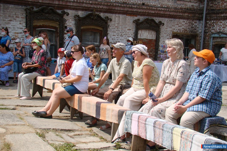 ���� ����� �������� � ����� ������. � �������� ������������� ����� ������ ����������� ��������� � ����� ��� �����, ����� � ��������