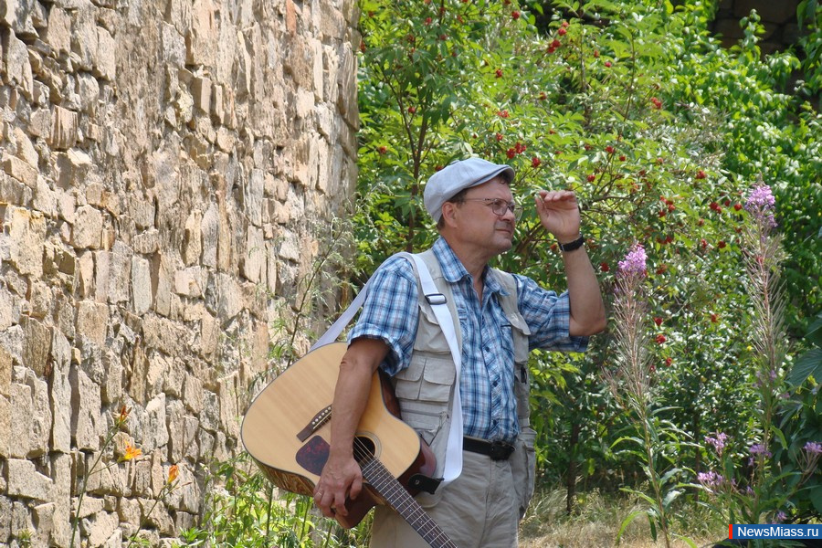 ���� ����� �������� � ����� ������. � �������� ������������� ����� ������ ����������� ��������� � ����� ��� �����, ����� � ��������