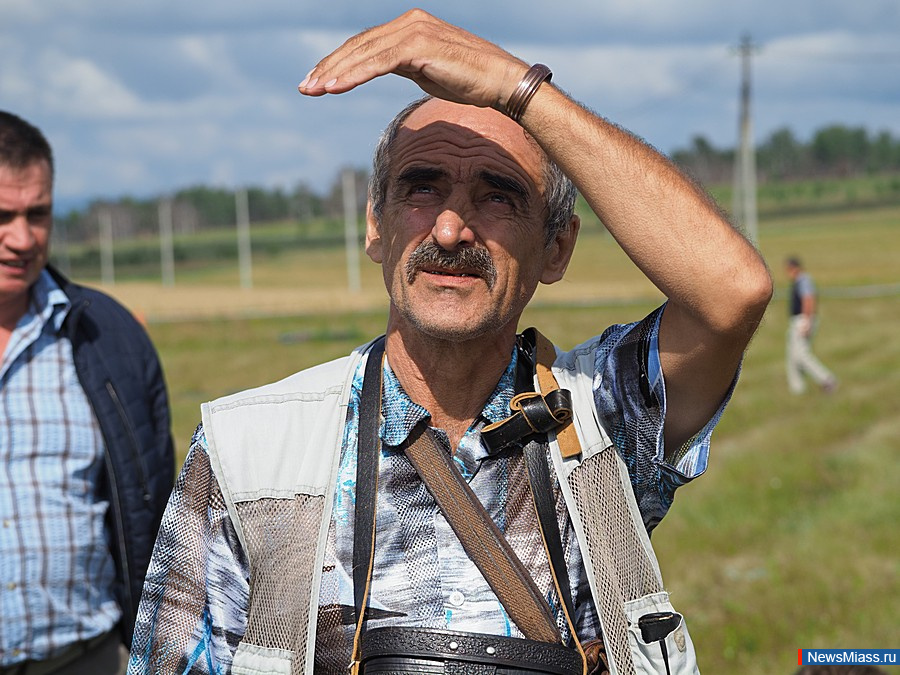        "".   ,         -  ""   