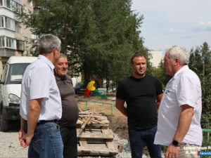 ����� ������ �������������