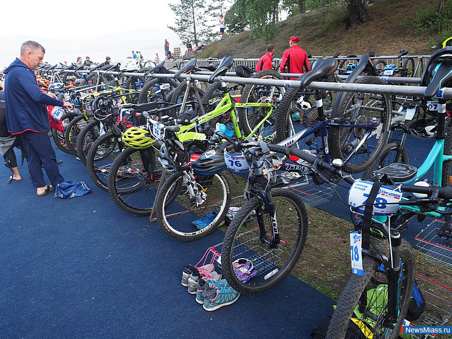 � ������ ��������� �����-�������� "�������". ����� ����������� ������������� � ��������, ��������� � ���� �� ������� � ��������� ����� - ����� �������