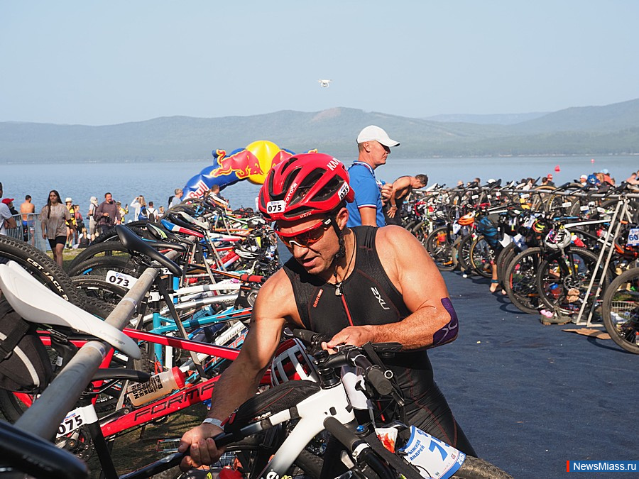 � ������ ��������� �����-�������� "�������". ����� ����������� ������������� � ��������, ��������� � ���� �� ������� � ��������� ����� - ����� �������