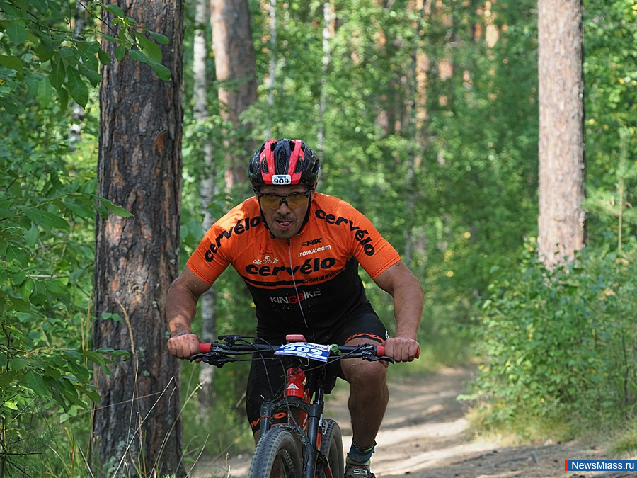 � ������ ��������� �����-�������� "�������". ����� ����������� ������������� � ��������, ��������� � ���� �� ������� � ��������� ����� - ����� �������