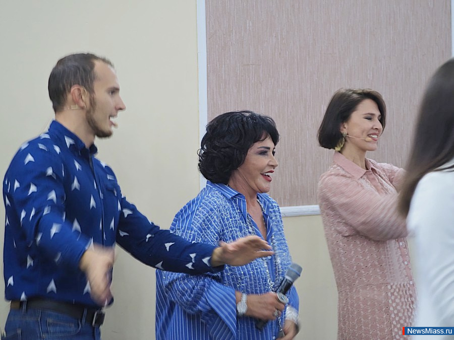 ������� ������� � � �������� "������� �����" ��������� � ������. �������� �������� �������� � ����������� ������� ���������-������� "����� ������". ������ ������� ������-����� � �������