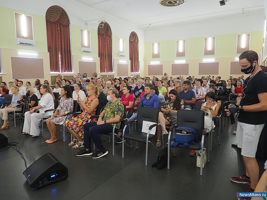 ������� ������� � � �������� "������� �����" ��������� � ������. �������� �������� �������� � ����������� ������� ���������-������� "����� ������". ������ ������� ������-����� � �������