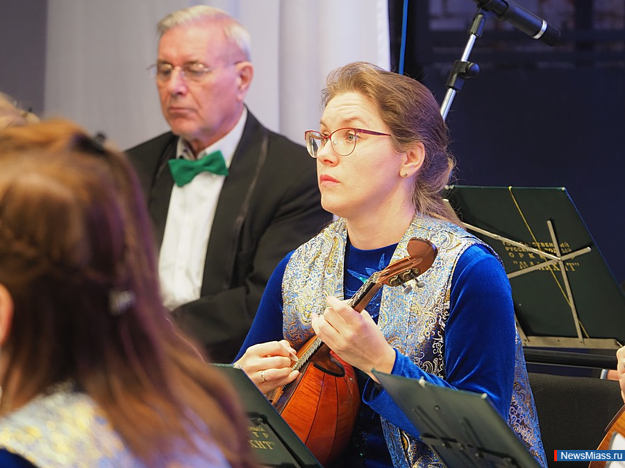    " ".  Bel Canto         ""