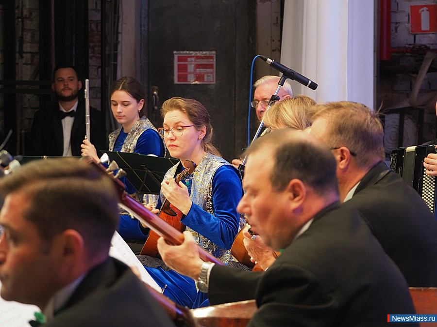    " ".  Bel Canto         ""